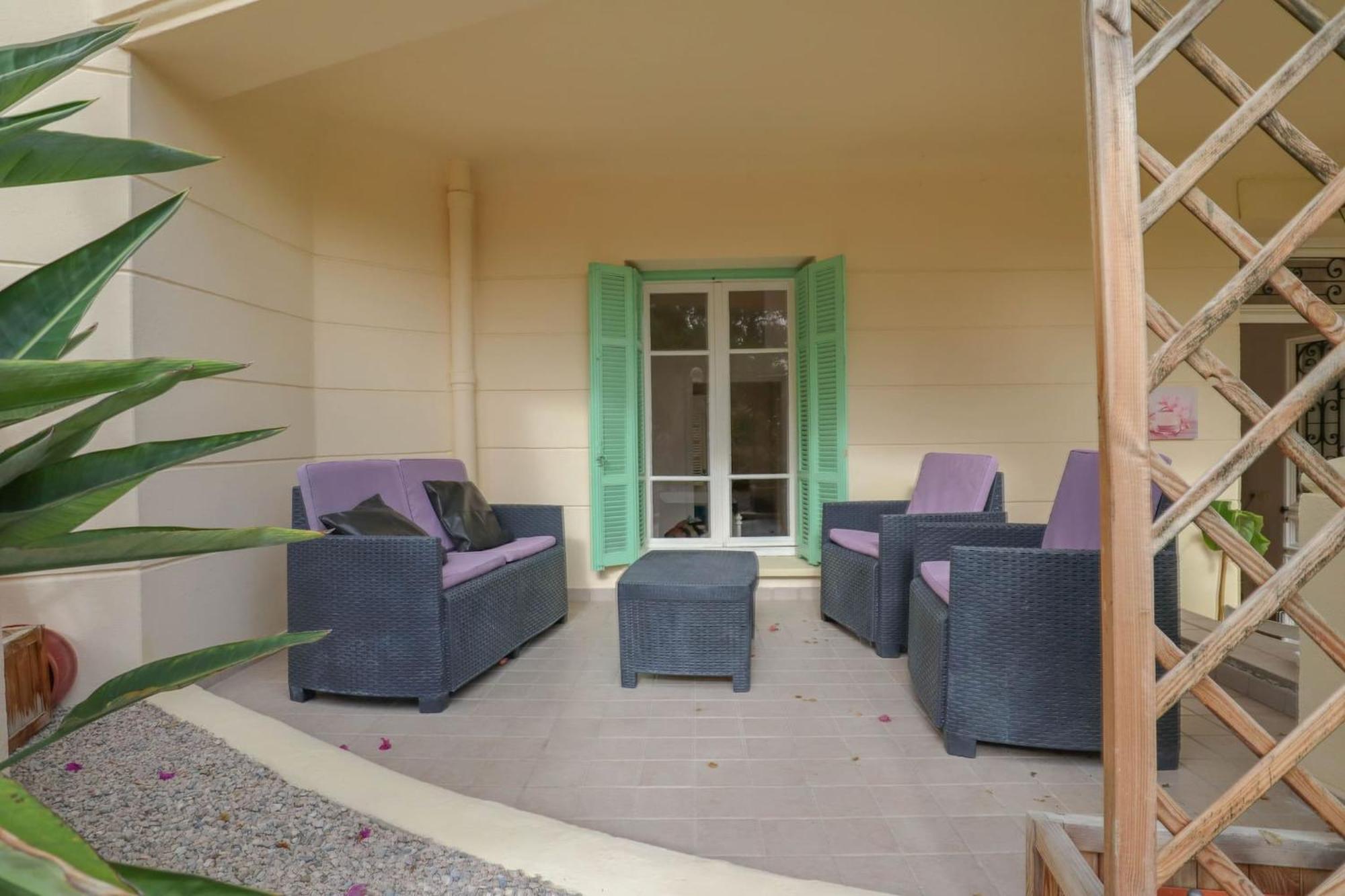 "Le Garavan Palace" Idyllique, Proche Gare Et Plage マントン エクステリア 写真